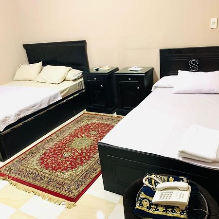 Solitaire Plaza Hotel-Ismailia Train Station Екстер'єр фото