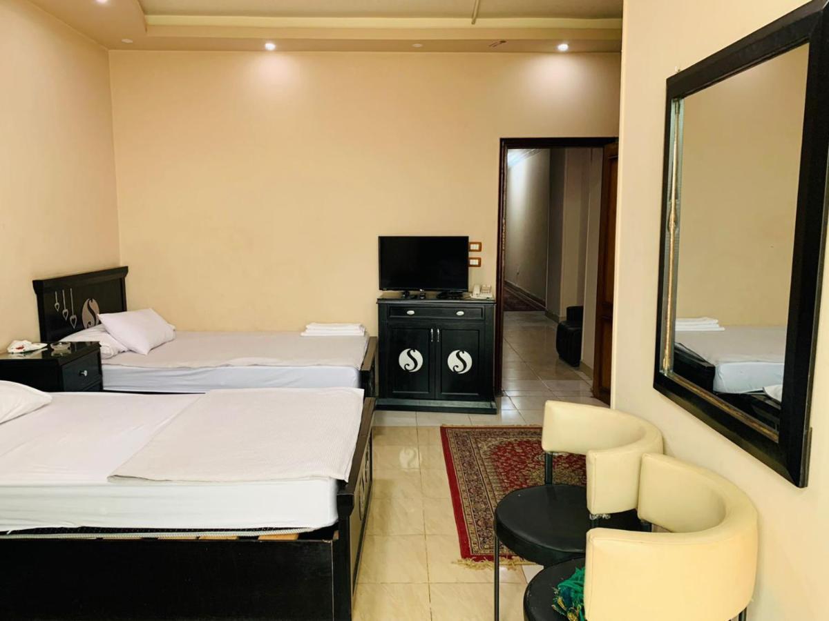Solitaire Plaza Hotel-Ismailia Train Station Екстер'єр фото