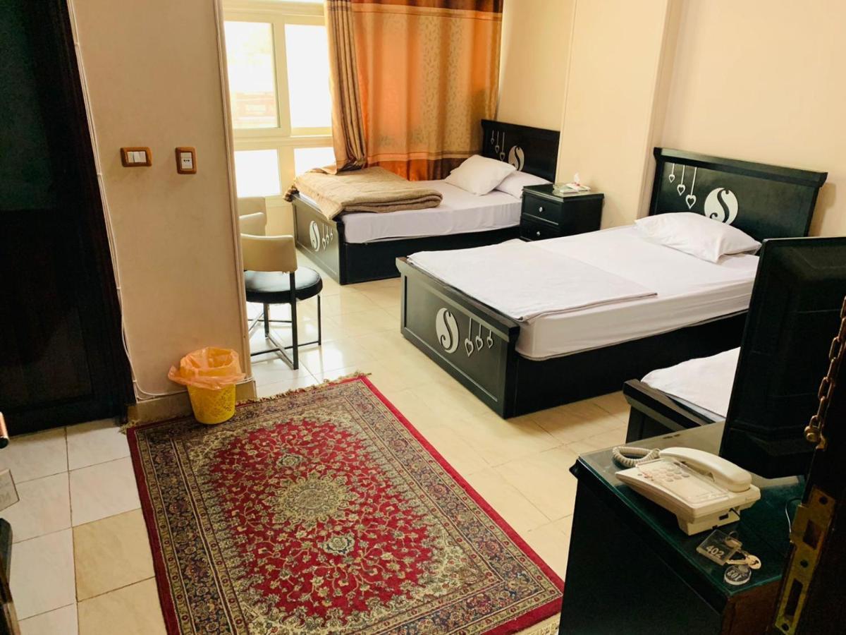 Solitaire Plaza Hotel-Ismailia Train Station Екстер'єр фото